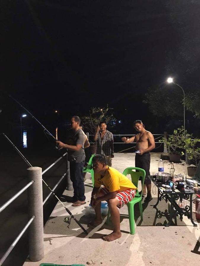 Baan Bon Resort Bang Tabun Фетчабури Екстериор снимка